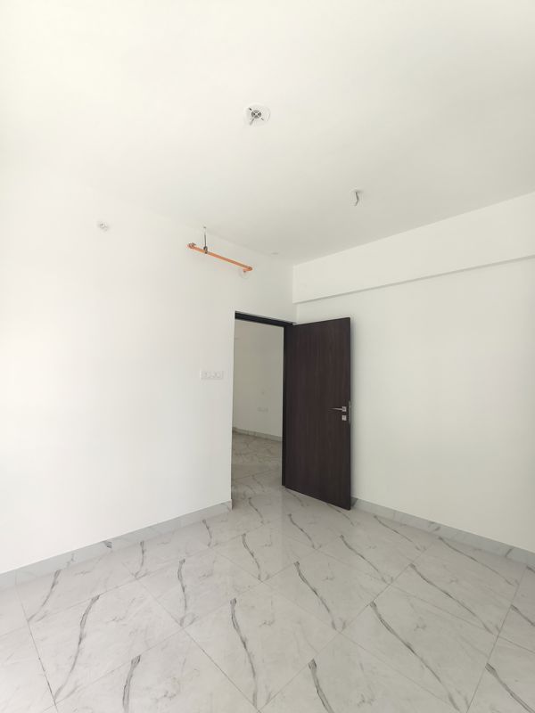 2 BHK 670 Sq.Ft. Apartment in Raymond Ten X Habitat