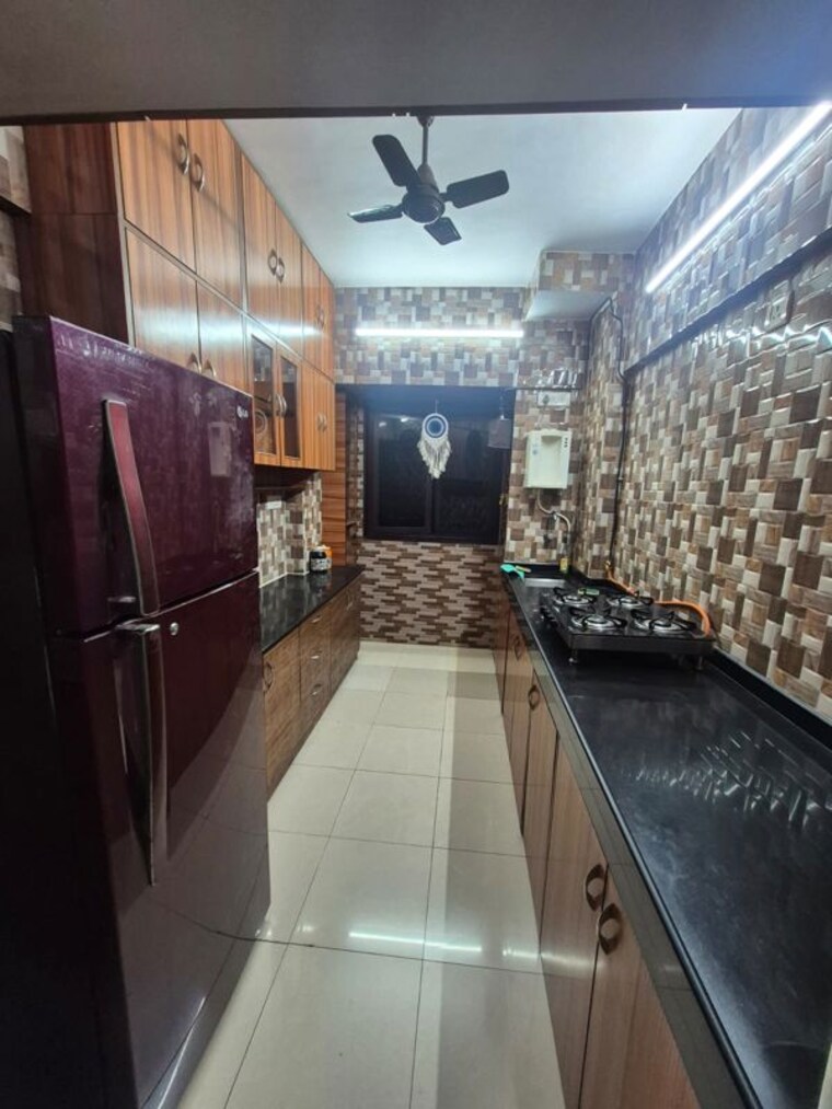 Kitchen, royal-classic-co-op-society 2 Bedroom 950 Sq.Ft. Apartment In Andheri West Mumbai 10448927