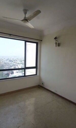 Living Room in 2 BHK Apartment at Unitech Fresco, Sector 50 – for Rent