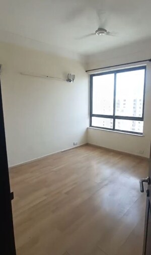 2 BHK Apartment For Rent in Unitech Fresco, Sector 50
