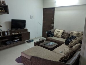 2 BHK Apartment For Rent in G K Jarvari, Pimple Saudagar