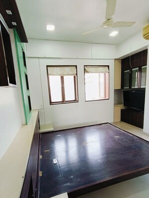 Kitchen in 2 BHK Apartment at Gamdevi – for Rent