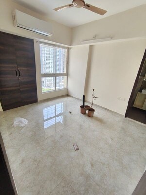 Living Room in 4 BHK Apartment at Lodha Amara, Kolshet Road – for Rent