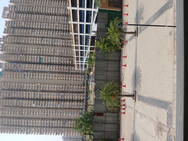 Common Area, gaur-city-mall Commercial Shop 201 Sq.Ft. In Sector 4 Greater Noida Greater Noida 10448977