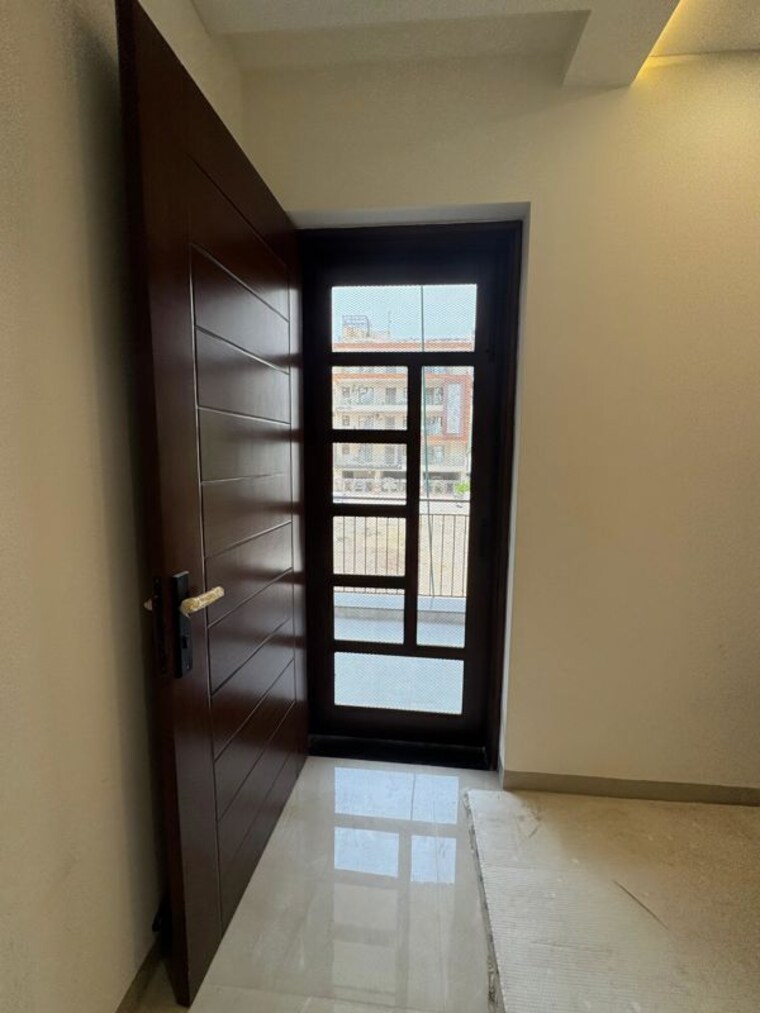 Room, green fields colony 4 Bedroom 3250 Sq.Ft. Builder Floor In Green Fields Colony Faridabad 10449004