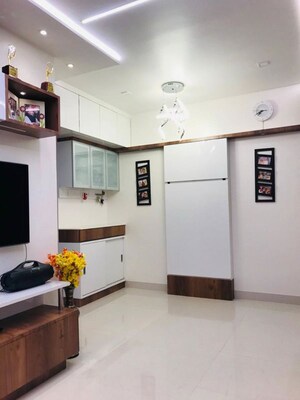 Kitchen in 1.5 BHK Apartment at Sindhi Society Chembur, Chembur – for Sale