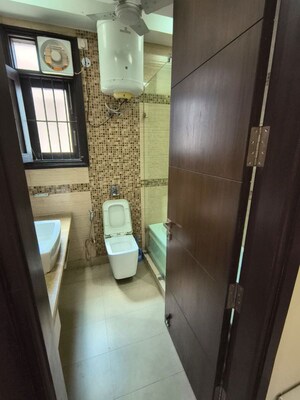Building Lobby in 3 BHK Builder Floor at Defence Colony – for Rent