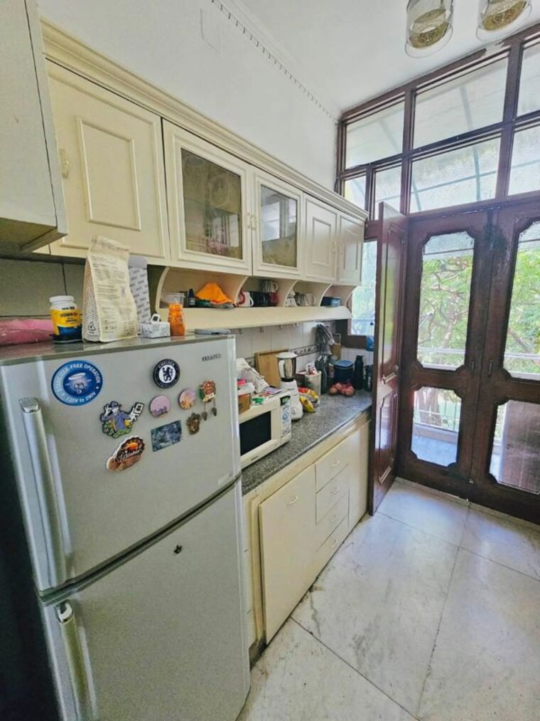 Kitchen, east of kailash 2 Bedroom 1300 Sq.Ft. Builder Floor In East Of Kailash Delhi 10449035