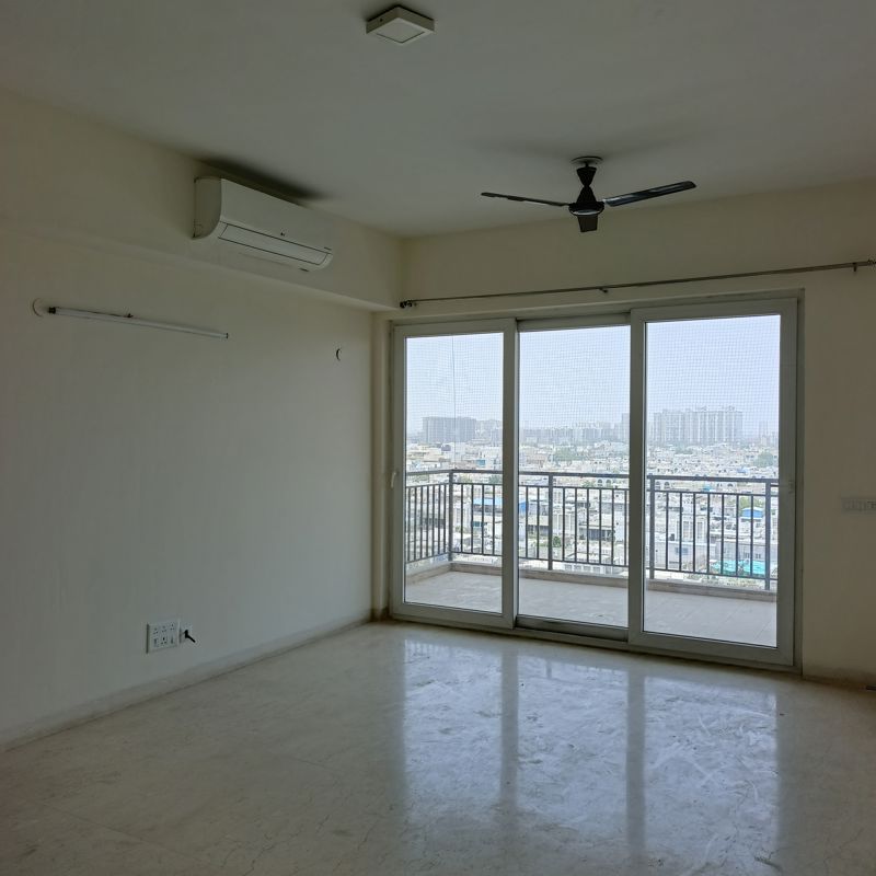3.5 BHK + Servant Room 2335 Sq.Ft. Apartment in Puri Aanandvilas
