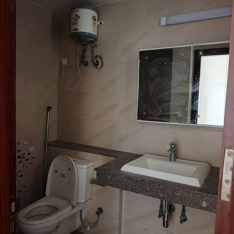 Bathroom, puri-aanandvilas 3.5 Bedroom 2335 Sq.Ft. Apartment In Sector 81 Faridabad 10449045