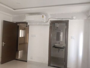 Building Lobby in 3 BHK Apartment at SMR Vinay Iconia Hyderabad, Kondapur – for Rent