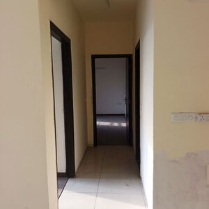 2 BHK Apartment – Entrance View at BPTP Discovery Park, Sector 80 - for Rent