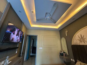 Furnished Amenities in 3 BHK Apartment at Sam Palm Olympia Phase II, Sector 16c Greater Noida – for Rent