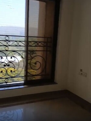 Furnished Amenities in 2.5 BHK Apartment at Raheja Acropolis, Deonar – for Rent