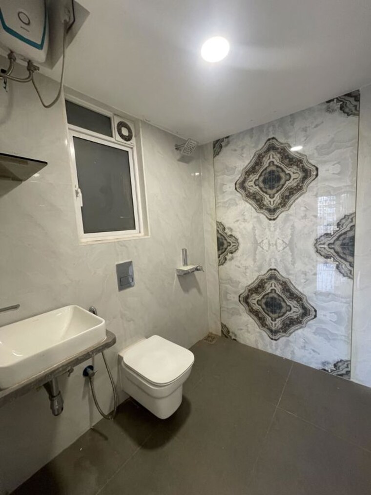 Bathroom, gurukrupa-aagam 2 Bedroom 670 Sq.Ft. Apartment In Ghatkopar East Mumbai 10449084