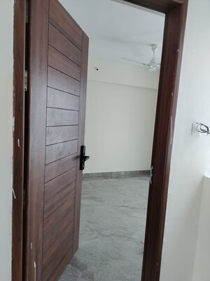 Room in 1 BHK Apartment at Bunty Mayur Kilbil, Dhanori – for Rent