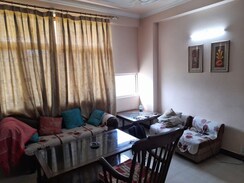 2 BHK Apartment For Rent in Gaur City 1st Avenue