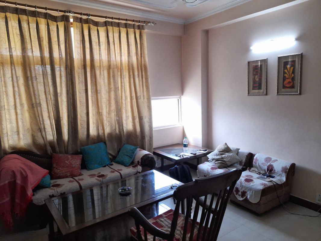 2 BHK Apartment For Rent in Gaur City 1st Avenue