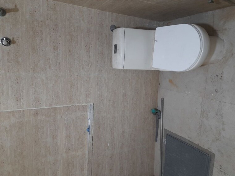 Bathroom, amrapali-leisure-park 2 Bedroom 1000 Sq.Ft. Apartment In Amrapali Leisure Valley Greater Noida 10359862