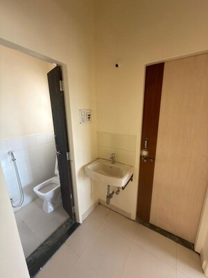Bathroom in 1 BHK Apartment at Kumar Paradise Pune, Magarpatta City – for Rent