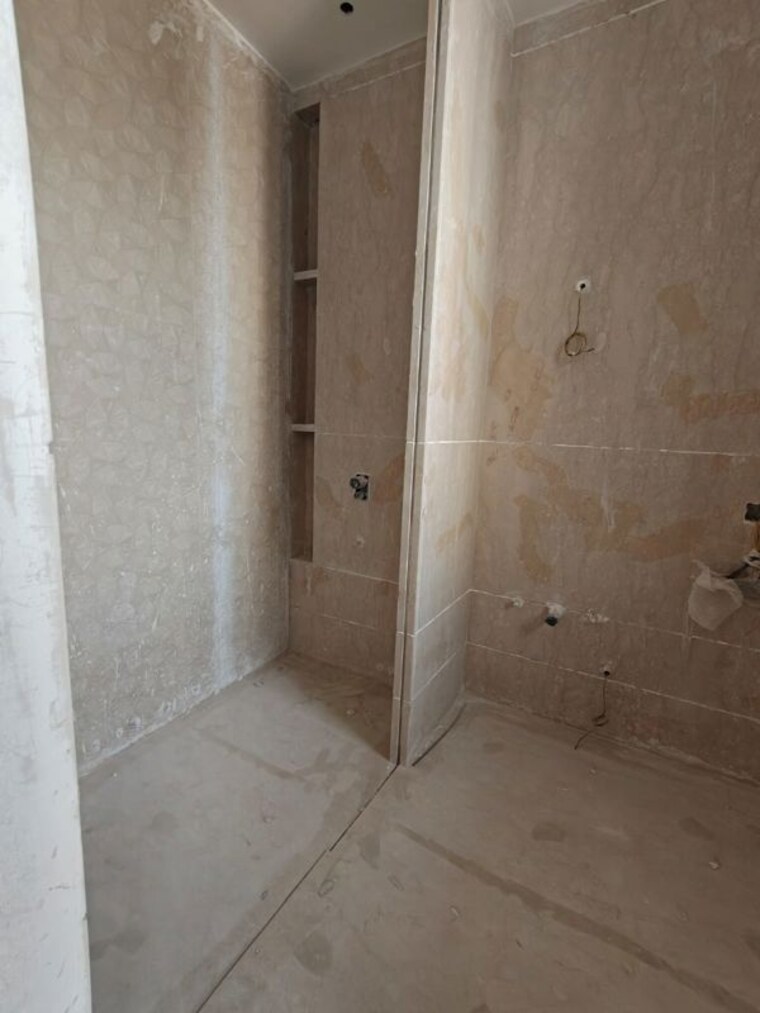 Bathroom, pamposh enclave 3 Bedroom 2097 Sq.Ft. Builder Floor In Pamposh Enclave Delhi 10449203