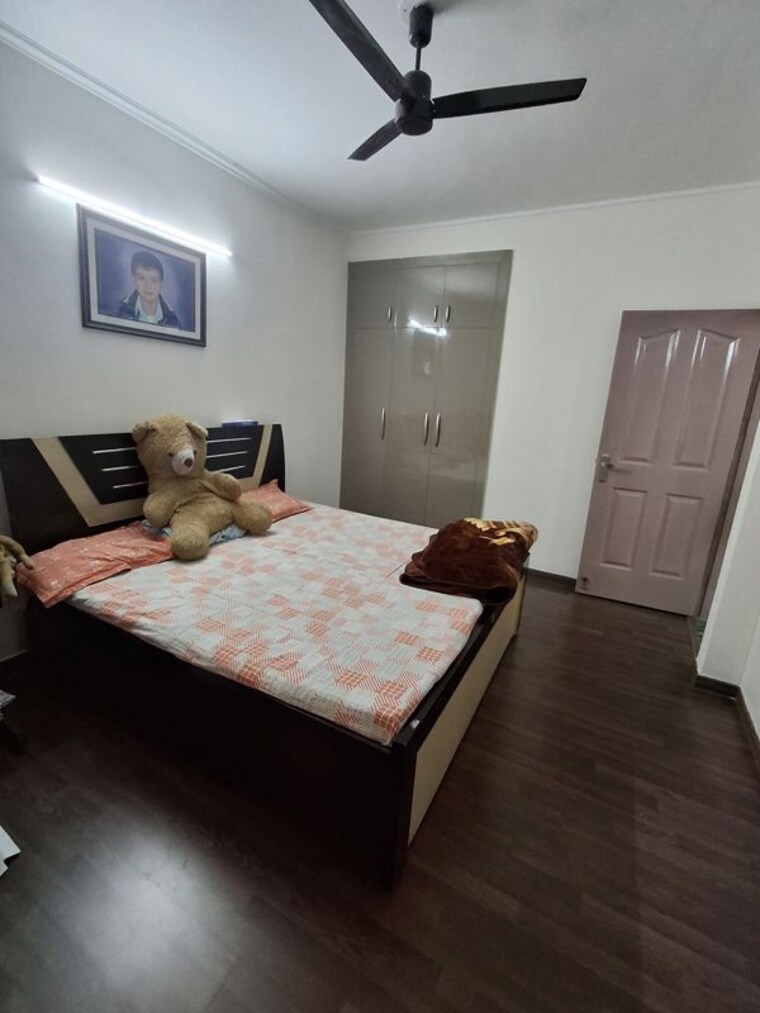 Bedroom, bptp-parkland-pride-phase-2 4 Bedroom 300 Sq.Yd. Builder Floor In Sector 77 Faridabad 10449200