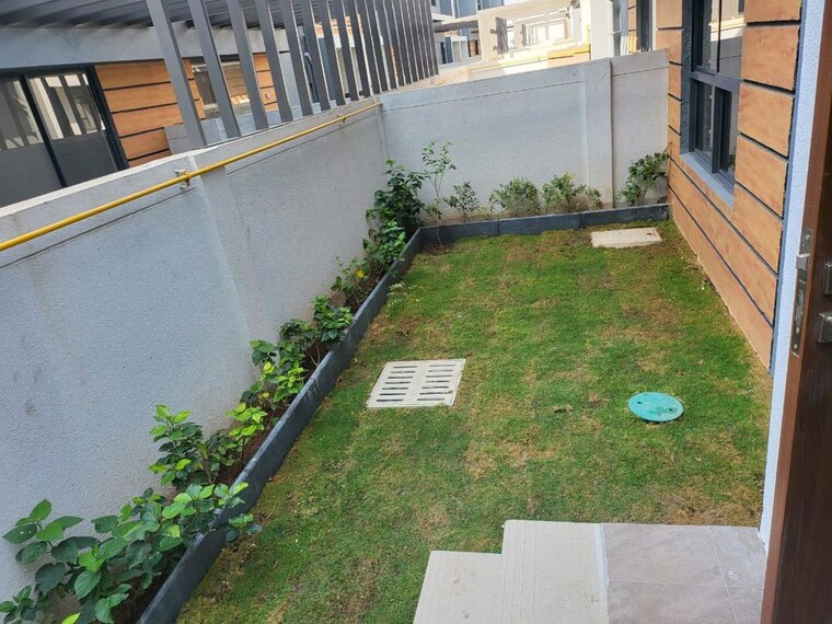 Garden, gera-world-of-joy 3 Bedroom 1500 Sq.Ft. Villa In Kharadi Pune 10449202