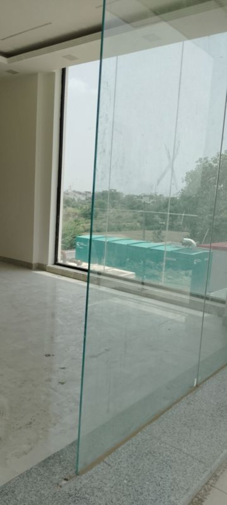 Balcony, mansha-vega-street Commercial Office Space 200 Sq.Yd. In Sector 82 Faridabad 10449227