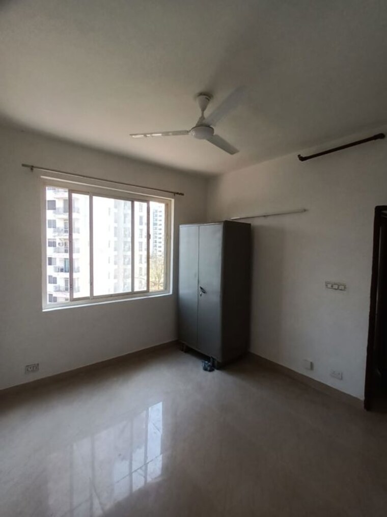 Room, ras-palm-residency 2 Bedroom 1200 Sq.Ft. Apartment In Sector 76 Faridabad 10449180