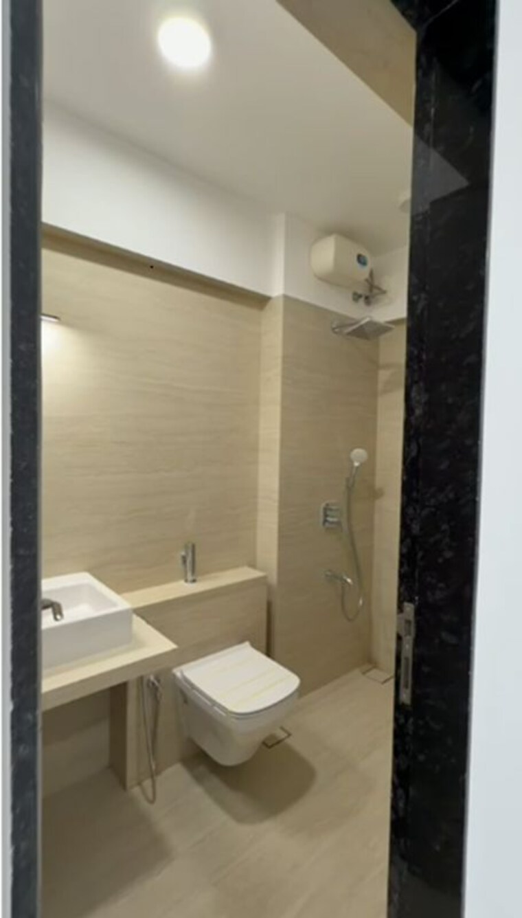 Bathroom, aayush-ayaansh 3 Bedroom 1000 Sq.Ft. Apartment In Chembur Mumbai 10449232