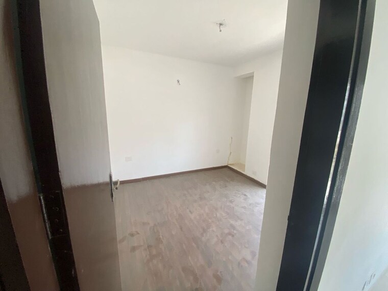 Room, bptp-parkland 3 Bedroom 445 Sq.Yd. Apartment In Sector 75 Faridabad 10449279