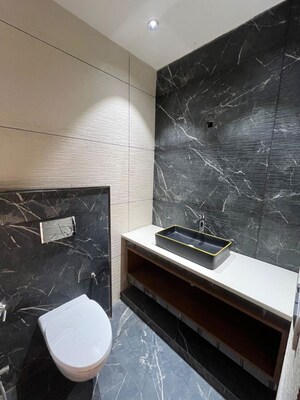 Team Area in 3 BHK Independent House at Laxman Chowk – for Sale