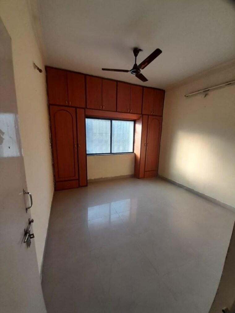 Bedroom, bhusari colony 3 Bedroom 1200 Sq.Ft. Apartment In Bhusari Colony Pune 10449276