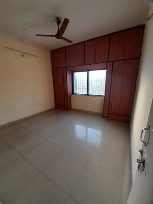 Bedroom in 3 BHK Apartment at Bhusari Colony – for Rent