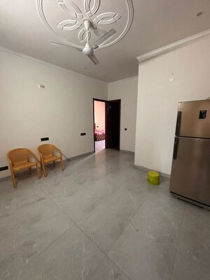 Room in 3 BHK Apartment at BSNL Society, Sector 50 – for Rent