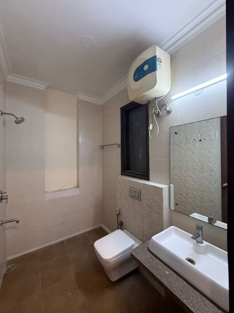 Bathroom, ferrous-city-ii-beverly-villas 3 Bedroom 1200 Sq.Ft. Apartment In Sector 89 Faridabad 10449289