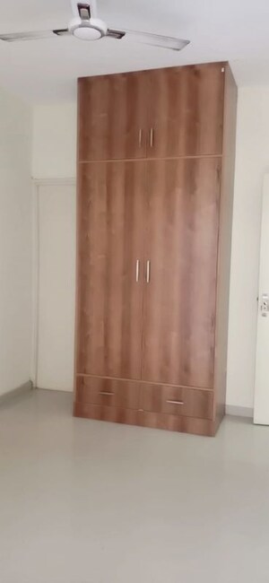 1 RK Builder Floor For Rent in Kirti Nagar