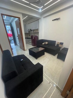 2 BHK + Basement Builder Floor For Rent in Saket