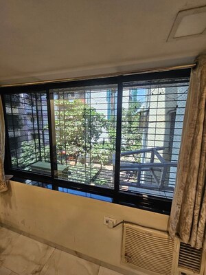 Room in 1 BHK Apartment at Vora Rasesh Brijesh, Borivali West – for Sale