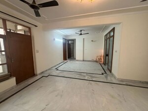 3 BHK Builder Floor For Rent in Ardee City, Sector 52