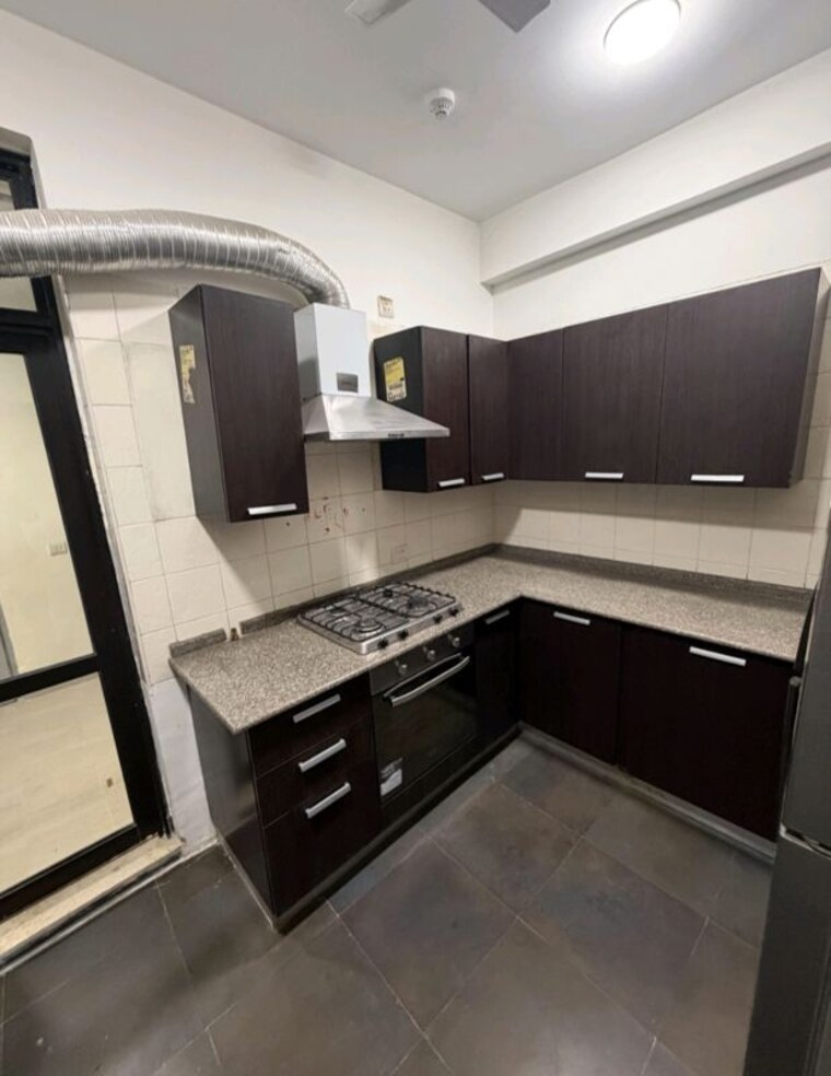 Kitchen, unitech-habitat 4 Bedroom 2100 Sq.Ft. Apartment In Pi Greater Noida Greater Noida 10449310