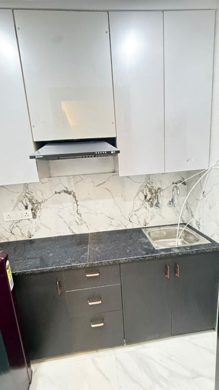 Kitchen, sushant lok ii 1 RK 200 Sq.Ft. Builder Floor In Sushant Lok ii Gurgaon 10449370