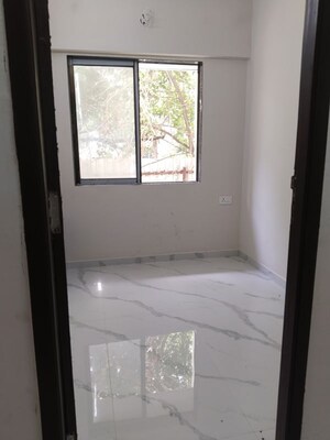 Room in 2 BHK Apartment at Worli – for Rent