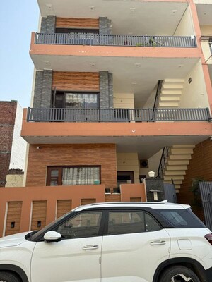 2 BHK Independent House For Rent in Preet Colony