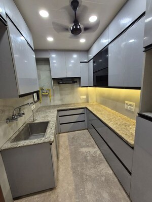 Kitchen in 2 BHK Builder Floor at Ramesh Nagar – for Rent
