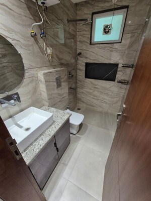 Bathroom in 2 BHK Builder Floor at Ramesh Nagar – for Rent