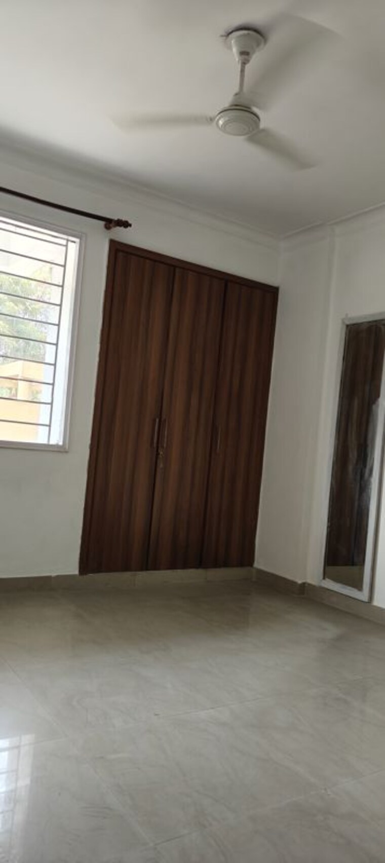 Room, vasant kunj 3 Bedroom 1800 Sq.Ft. Apartment In Vasant Kunj Delhi 10449421