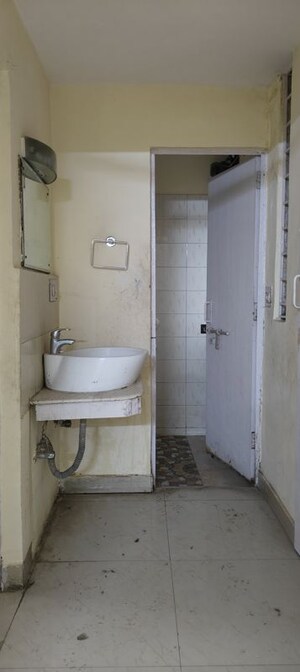 Bathroom in 1 BHK Apartment at Vasant Kunj – for Sale