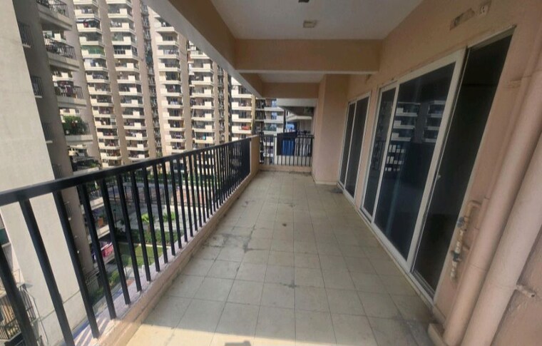 Balcony, gaur-atulyam-gravity 3 Bedroom 1300 Sq.Ft. Apartment In Omicron I Greater Noida Greater Noida 10449417