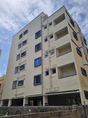2 BHK Independent House For Rent in Byrathi